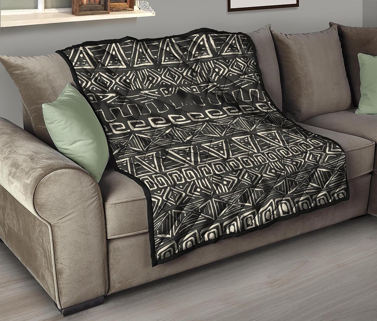 Beige Aztec Pattern Print Quilt