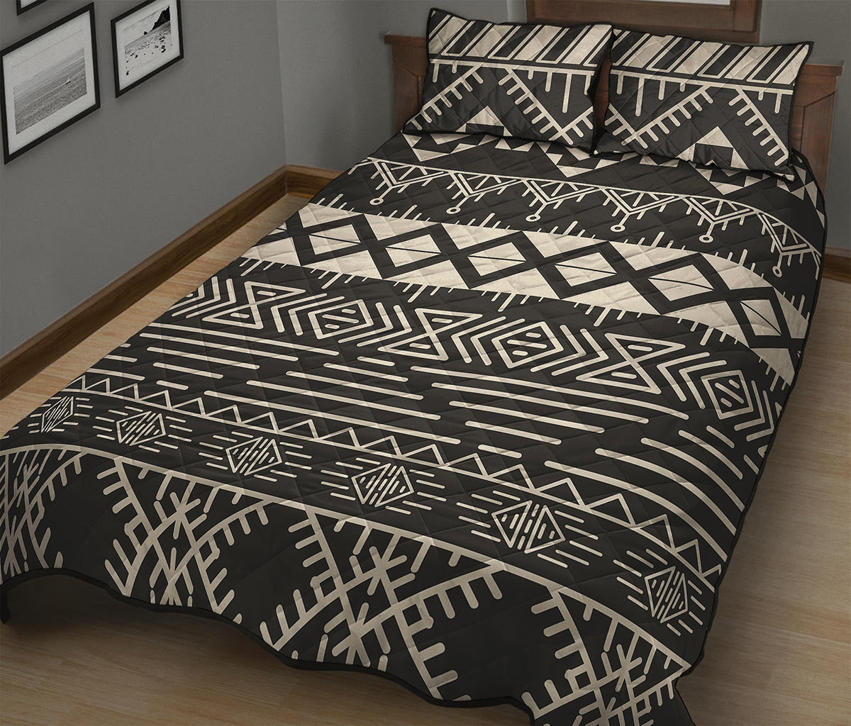 Black And Beige Aztec Pattern Print Quilt Bed Set