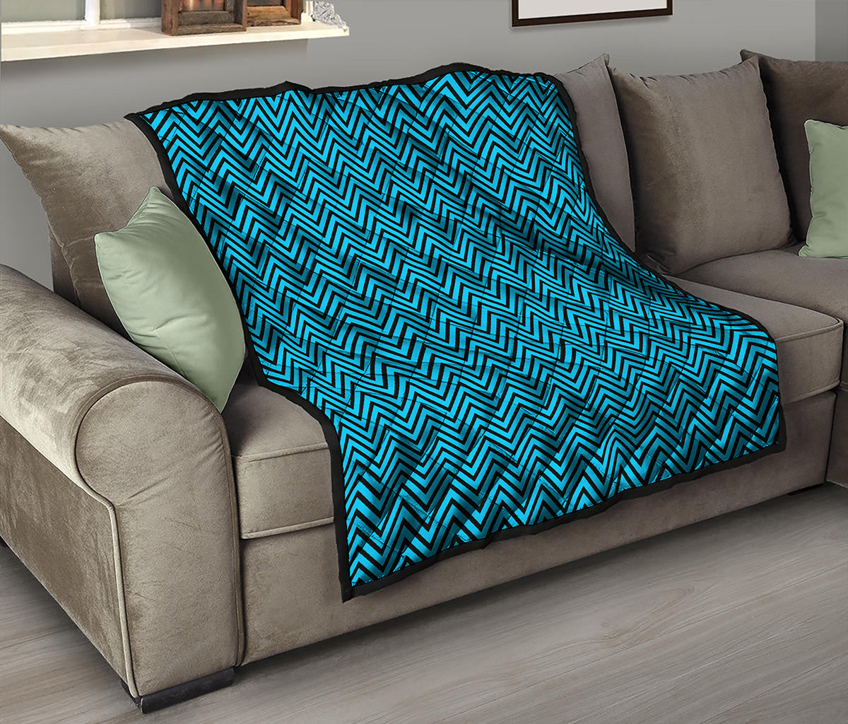 Black And Blue Chevron Pattern Print Quilt