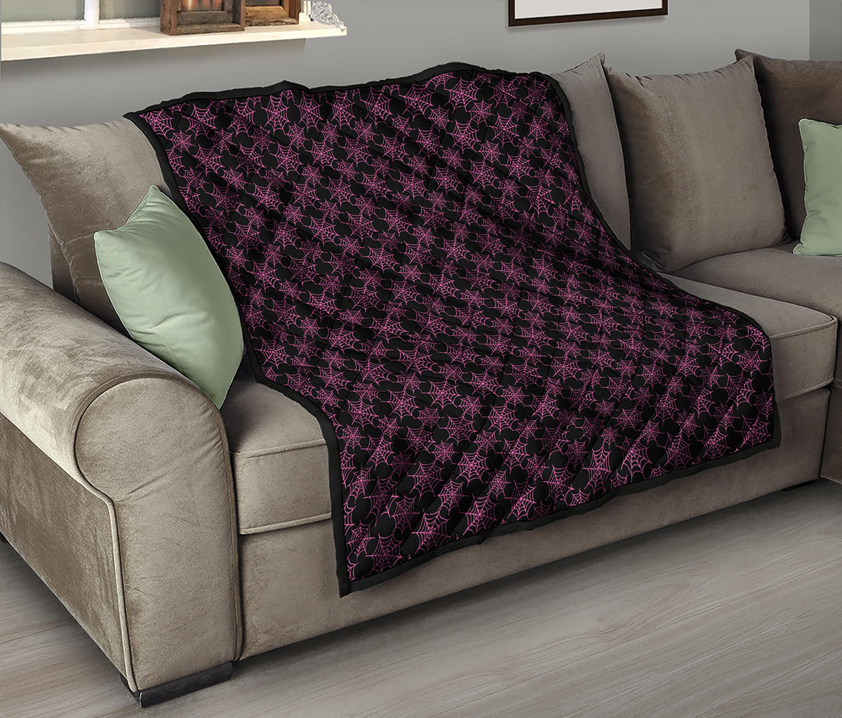 Black And Pink Spider Web Pattern Print Quilt