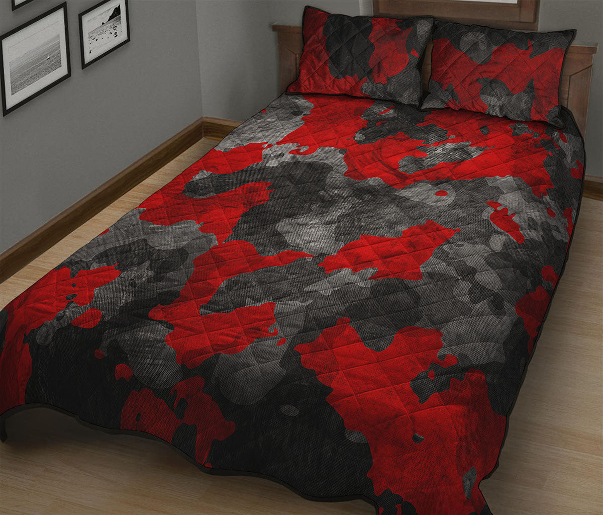 Black And Red Camouflage Print Quilt Bed Set