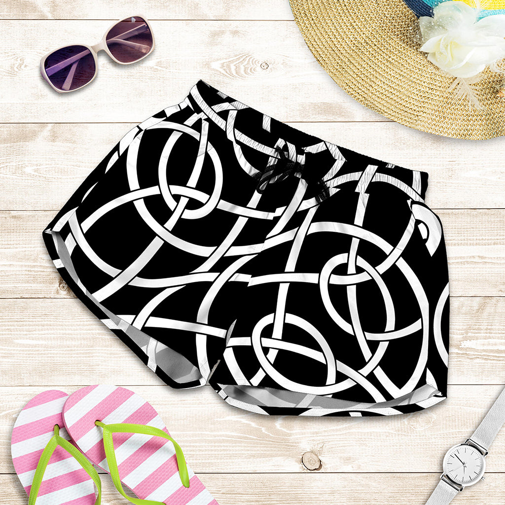 Black And White Celtic Knot Print Women's Shorts