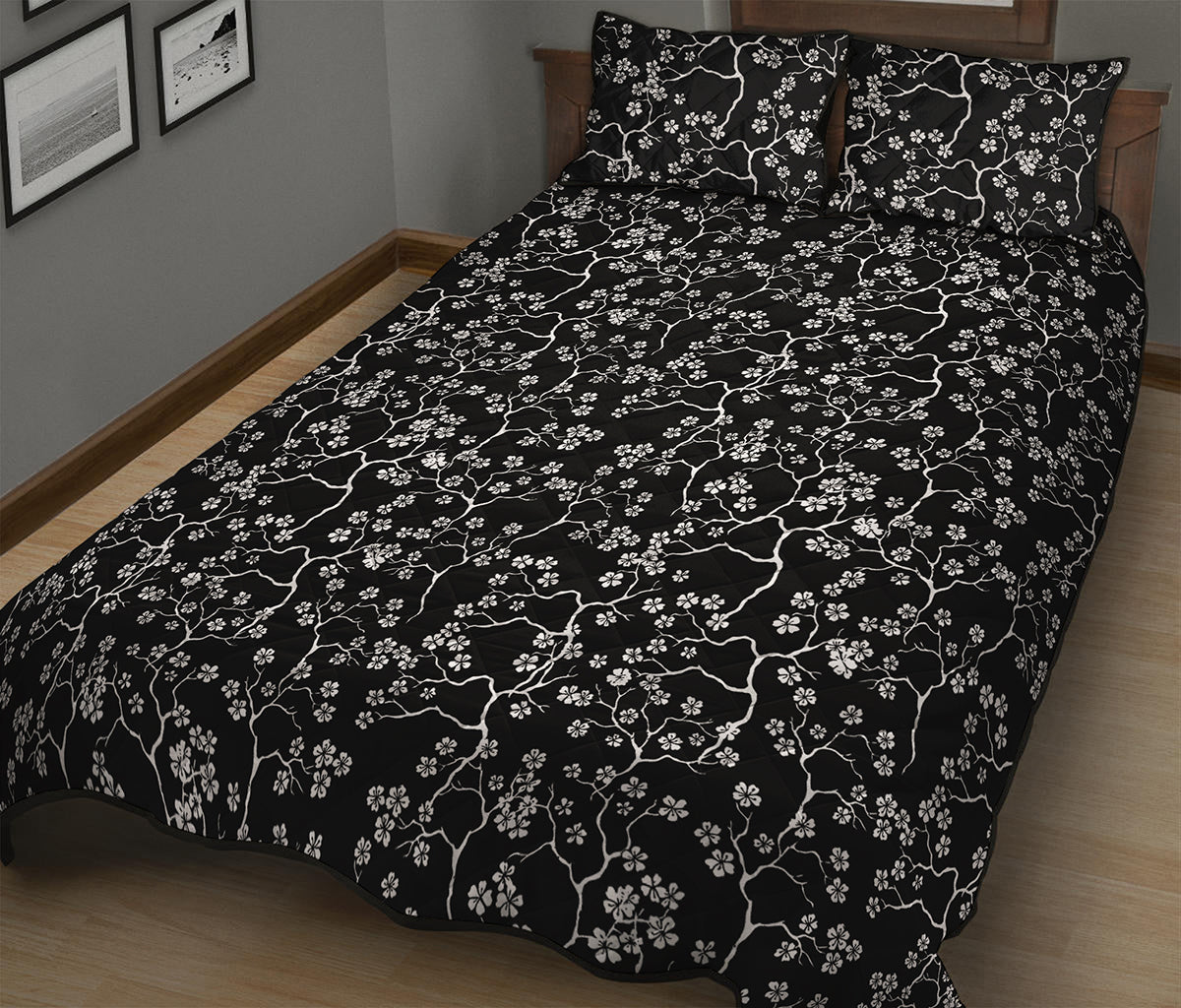 Black And White Cherry Blossom Print Quilt Bed Set