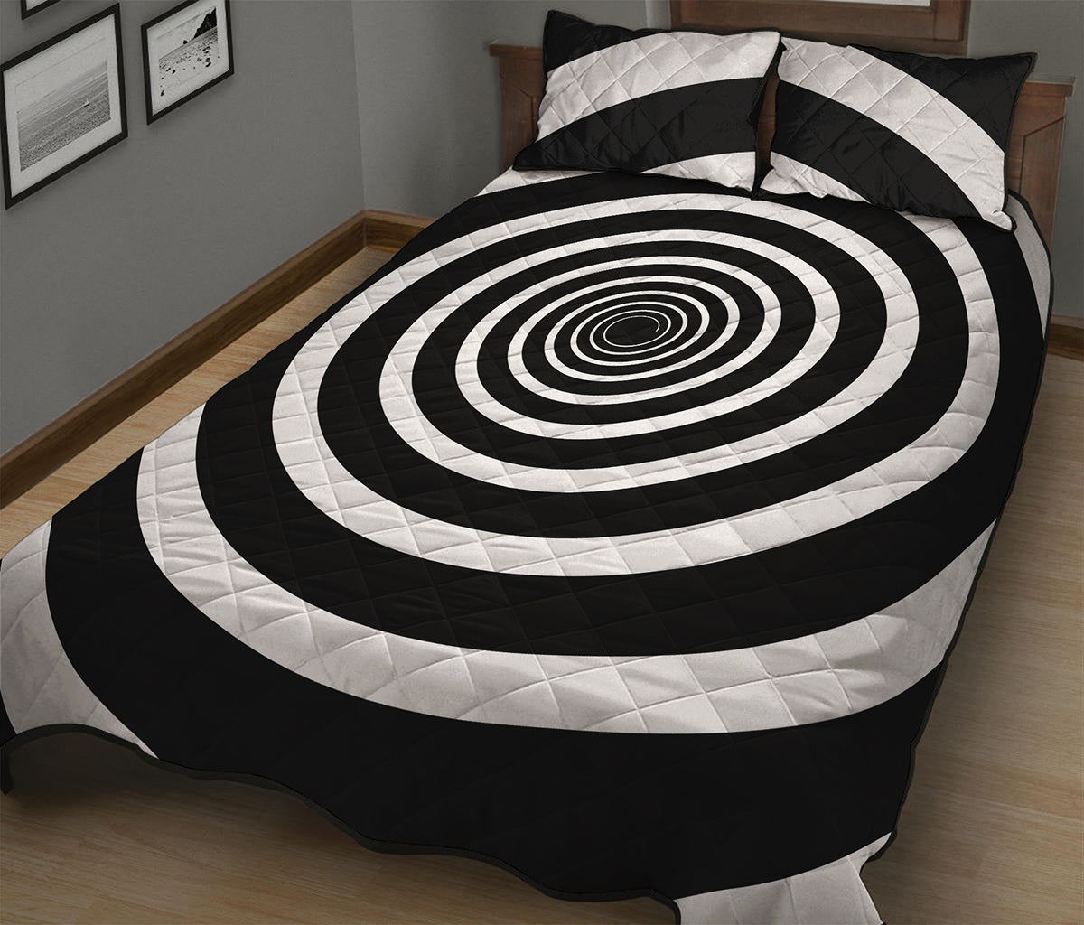 Black And White Circle Swirl Print Quilt Bed Set