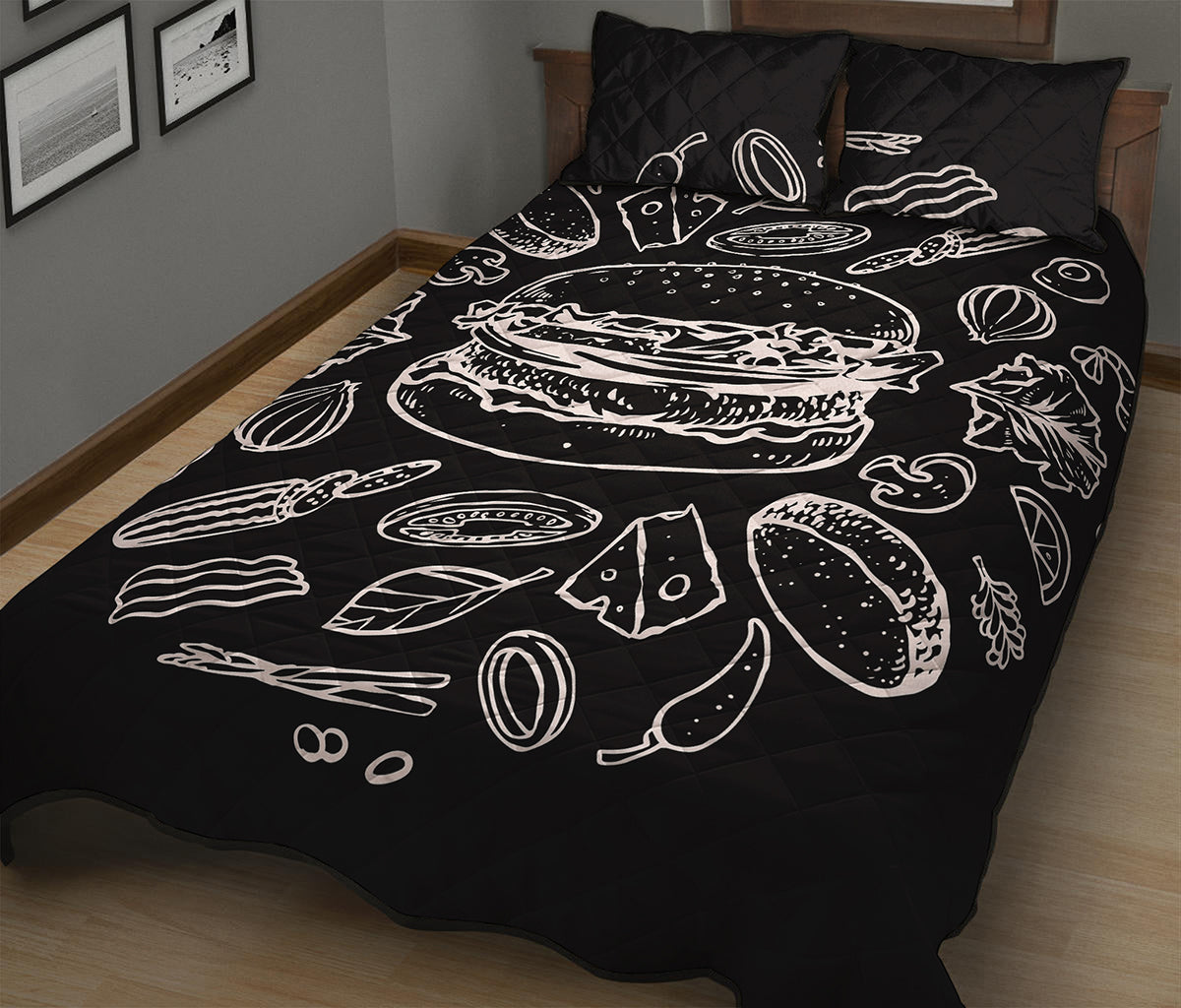 Black And White Hamburger Print Quilt Bed Set