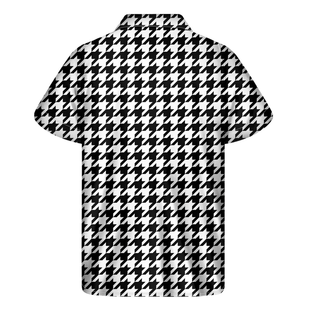 Black And White Houndstooth Print Men's Short Sleeve Shirt