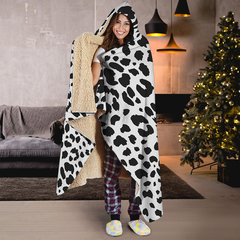 Black And White Jaguar Pattern Print Hooded Blanket