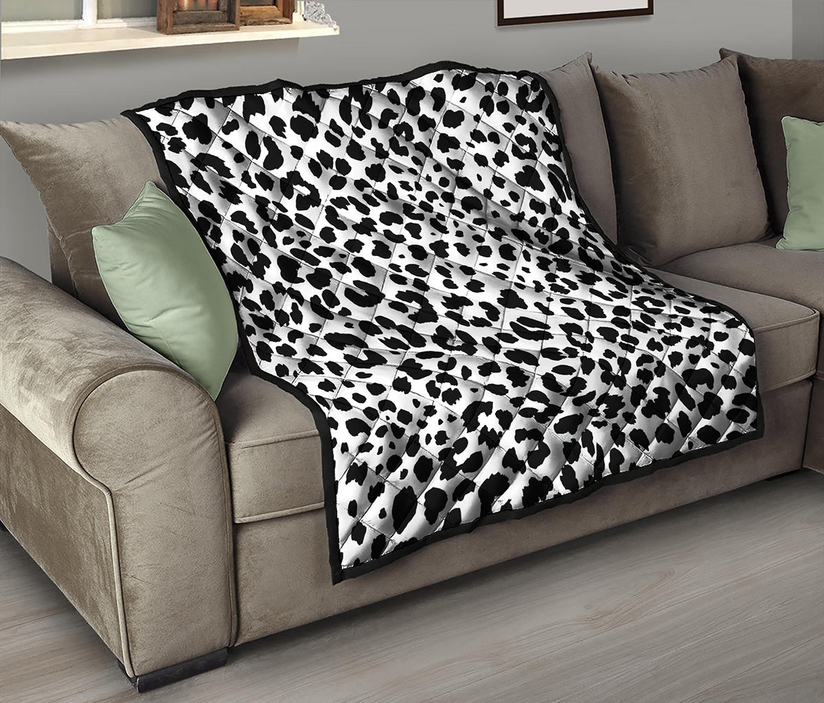 Black And White Jaguar Pattern Print Quilt