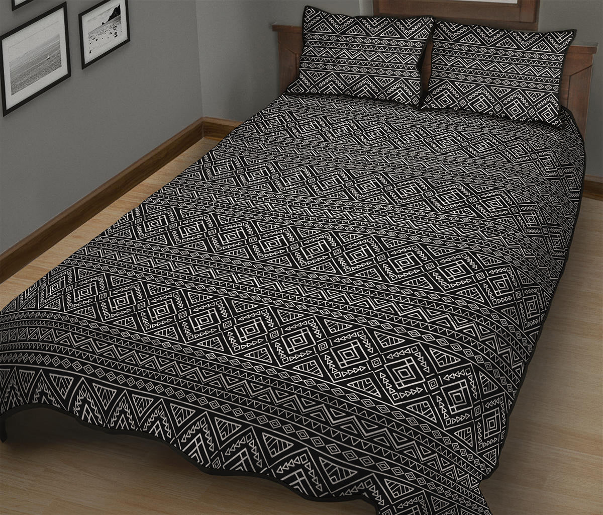 Black And White Navajo Tribal Print Quilt Bed Set