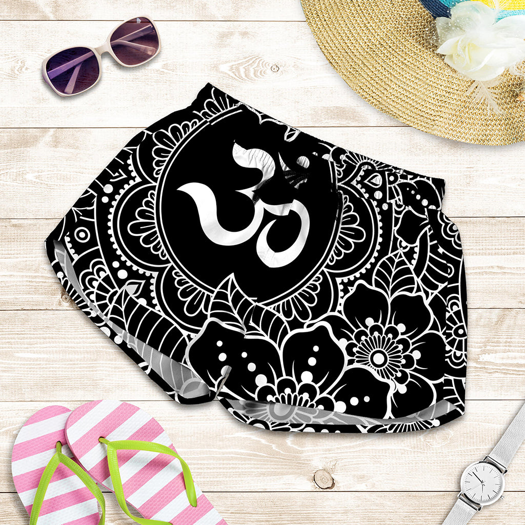 Black And White Om Print Women's Shorts