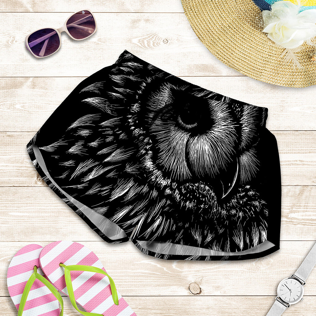 Black And White Owl Print Women's Shorts