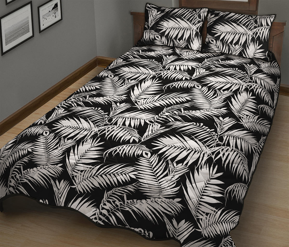 Black And White Palm Leaves Print Quilt Bed Set