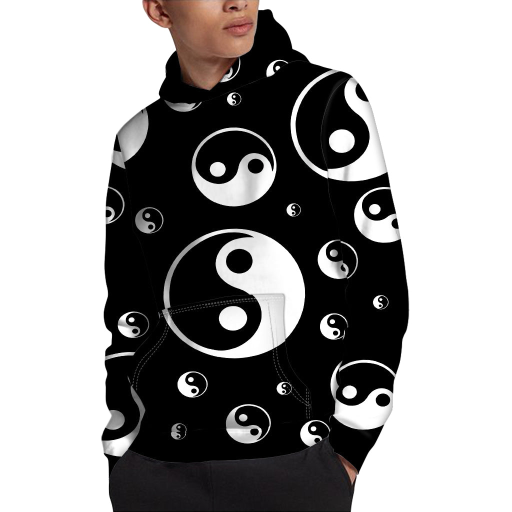 Black And White Yin Yang Pattern Print Pullover Hoodie