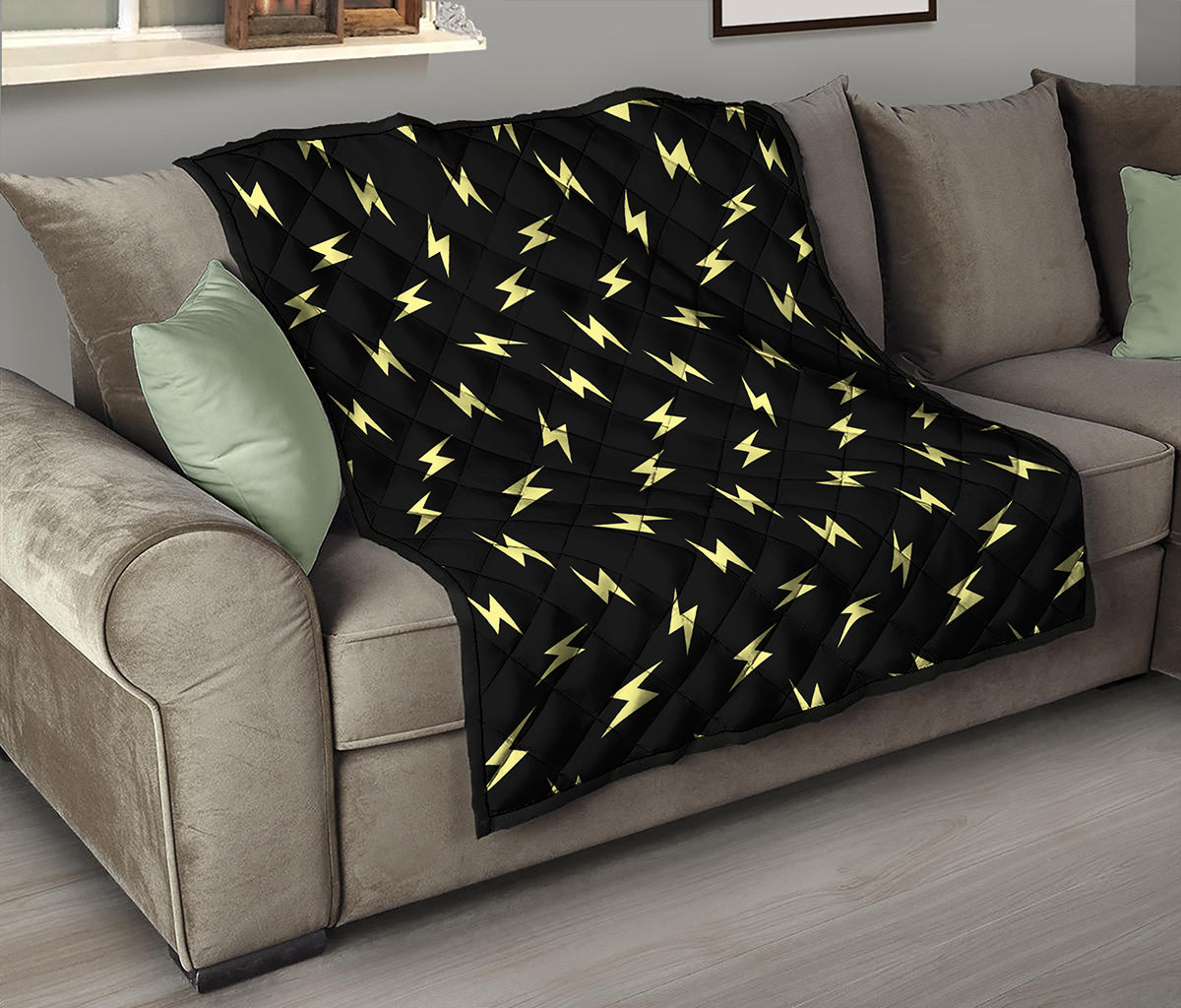 Black And Yellow Lightning Pattern Print Quilt