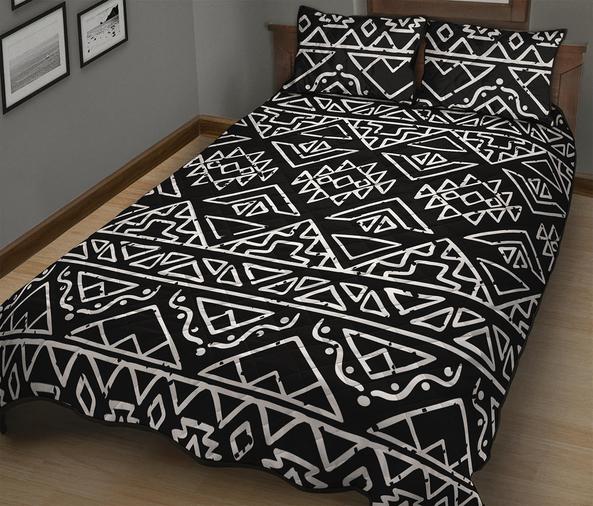 Black Ethnic Aztec Pattern Print Quilt Bed Set