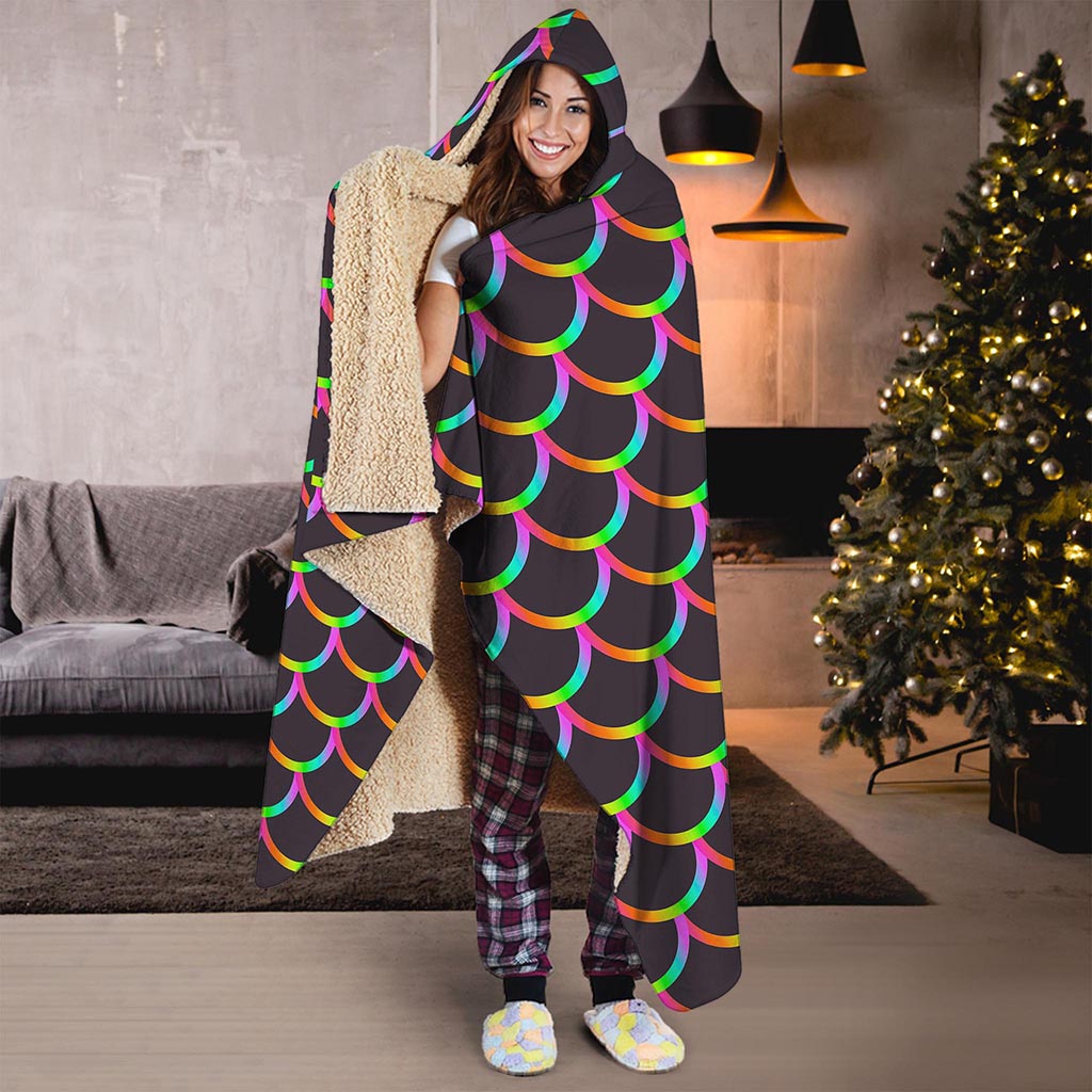 Black Mermaid Scales Pattern Print Hooded Blanket
