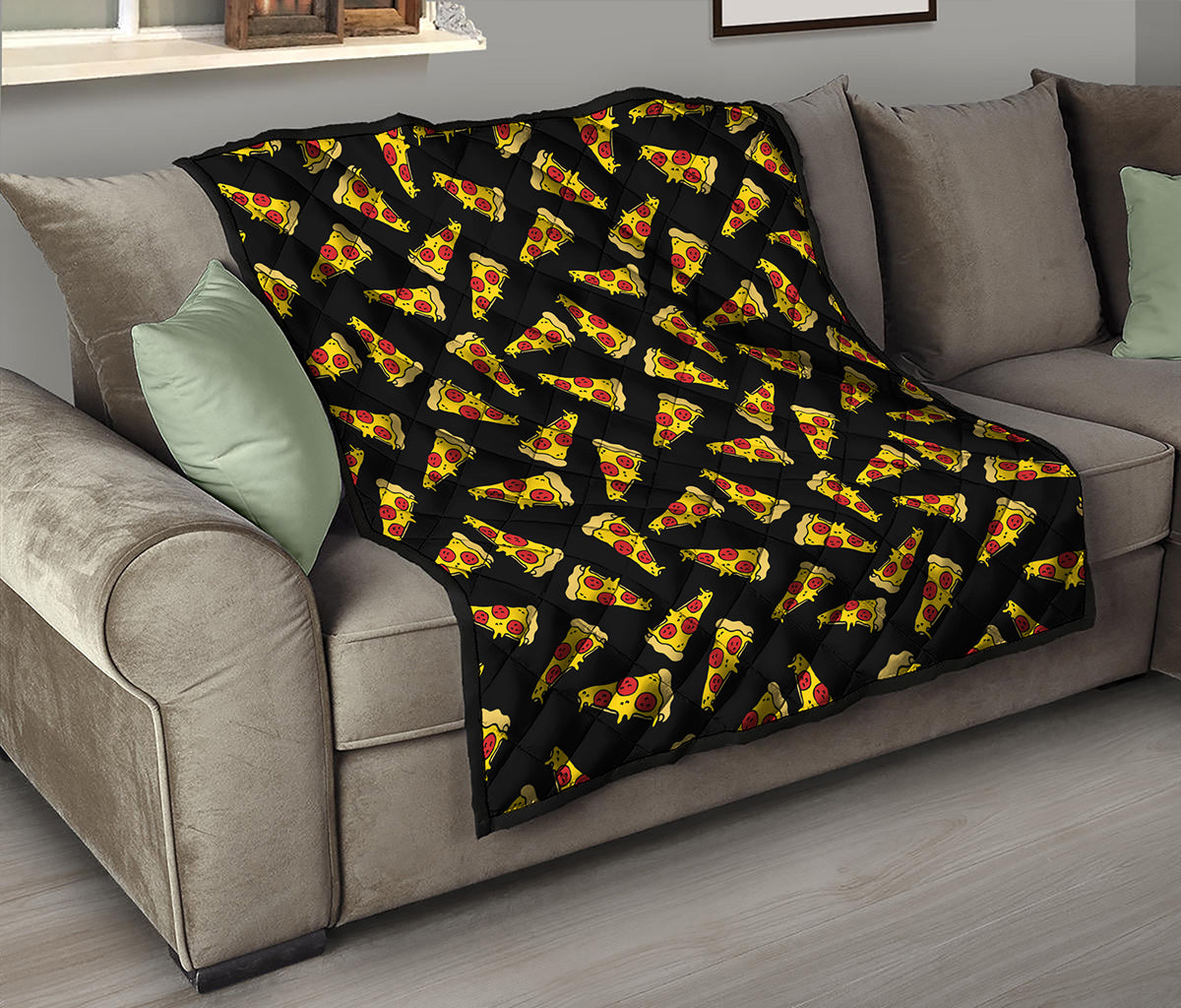 Black Pizza Pattern Print Quilt