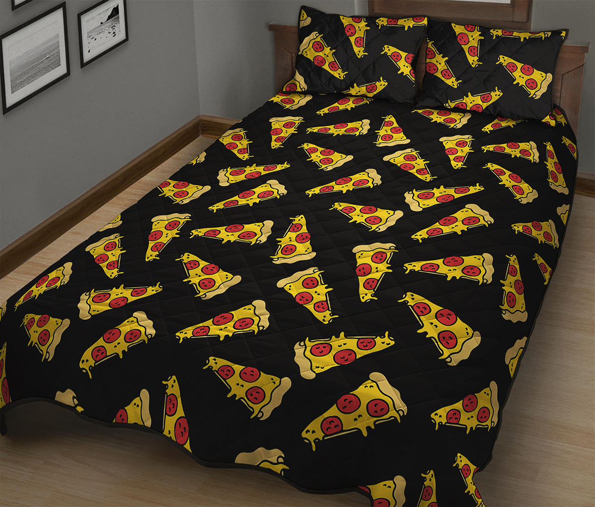 Black Pizza Pattern Print Quilt Bed Set