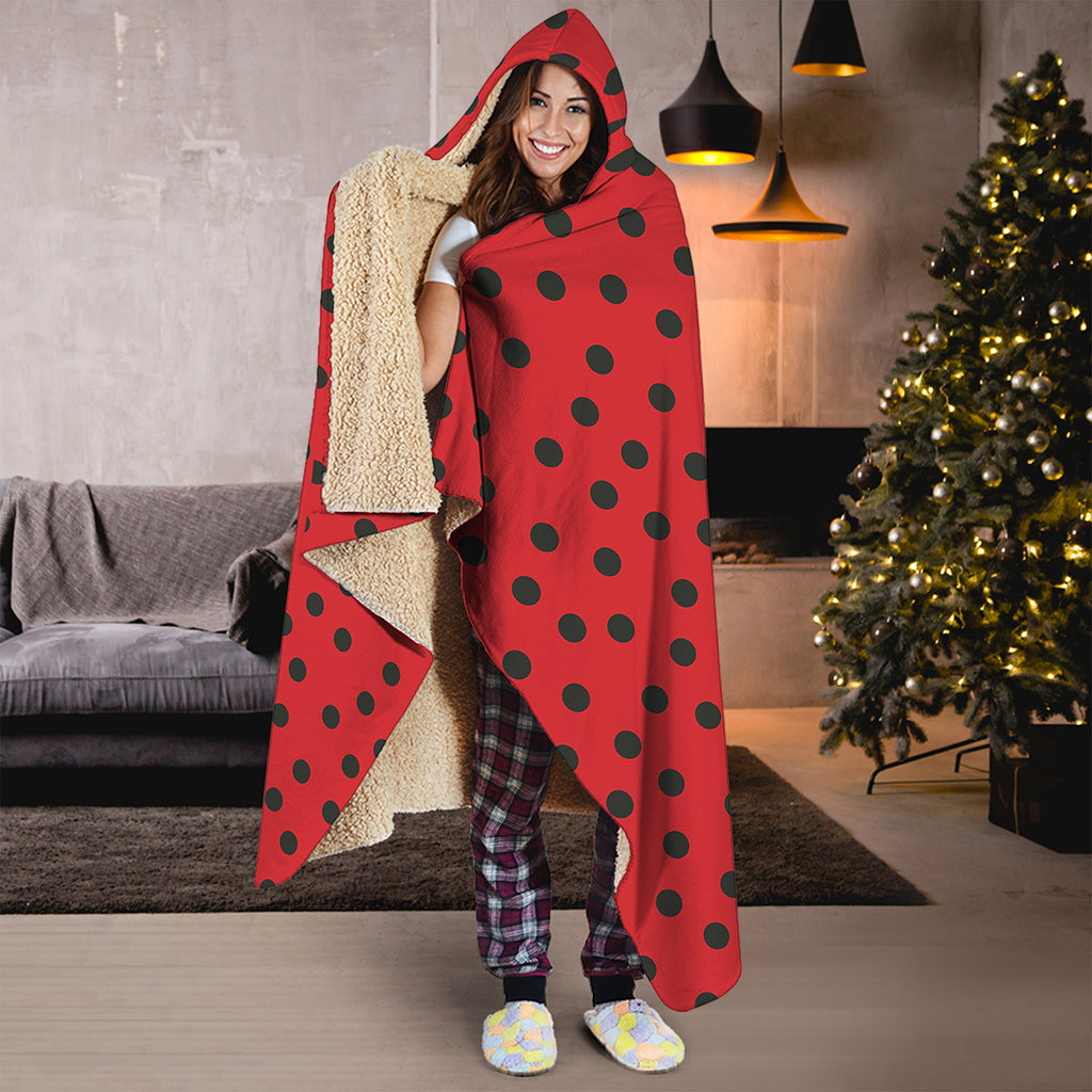 Black Spots Ladybird Pattern Print Hooded Blanket
