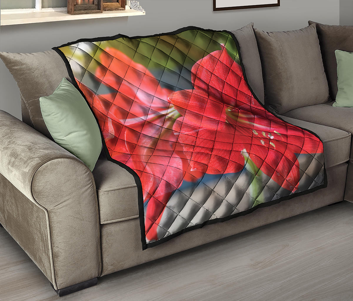 Blooming Amaryllis Print Quilt