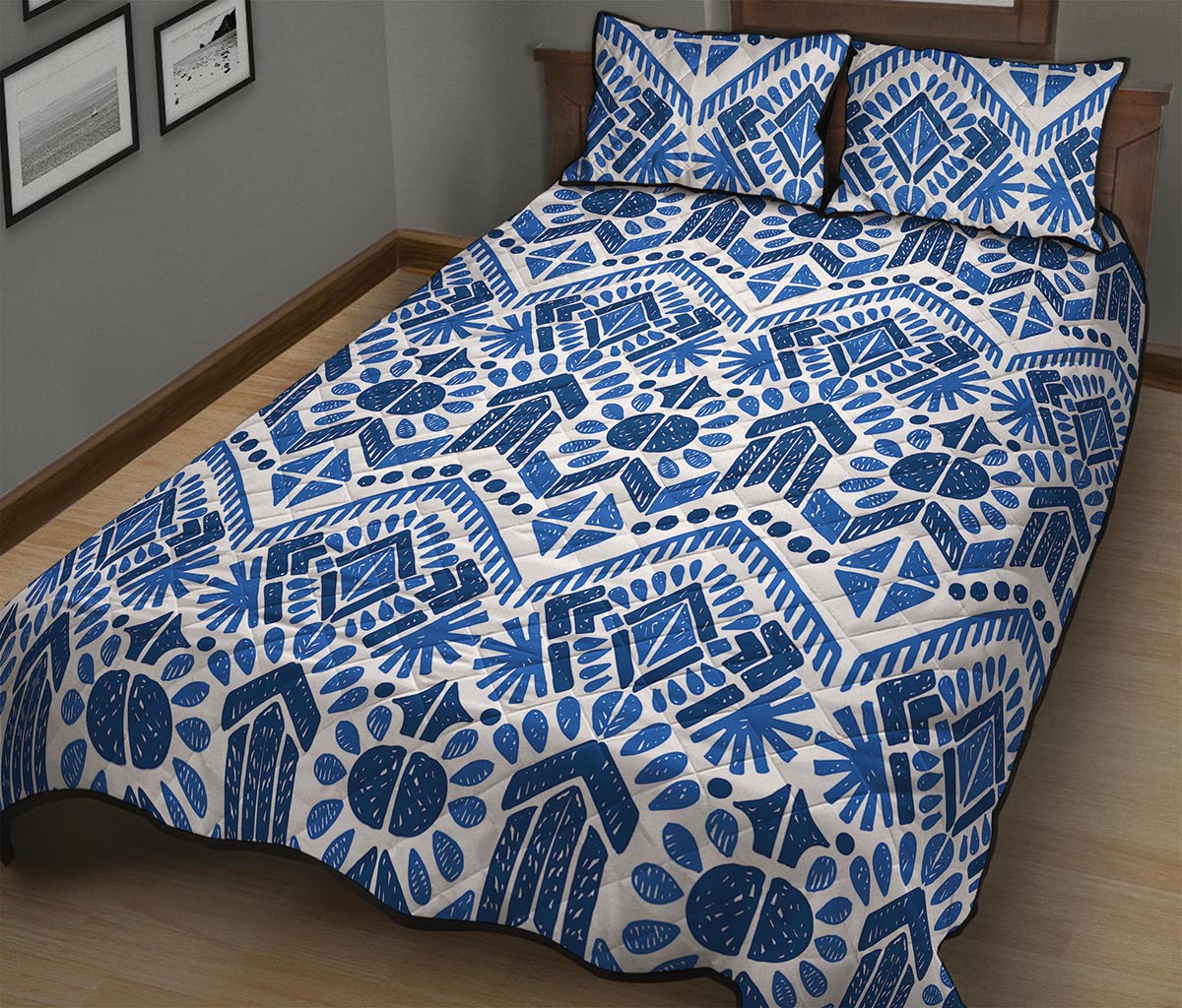 Blue And White Aztec Pattern Print Quilt Bed Set