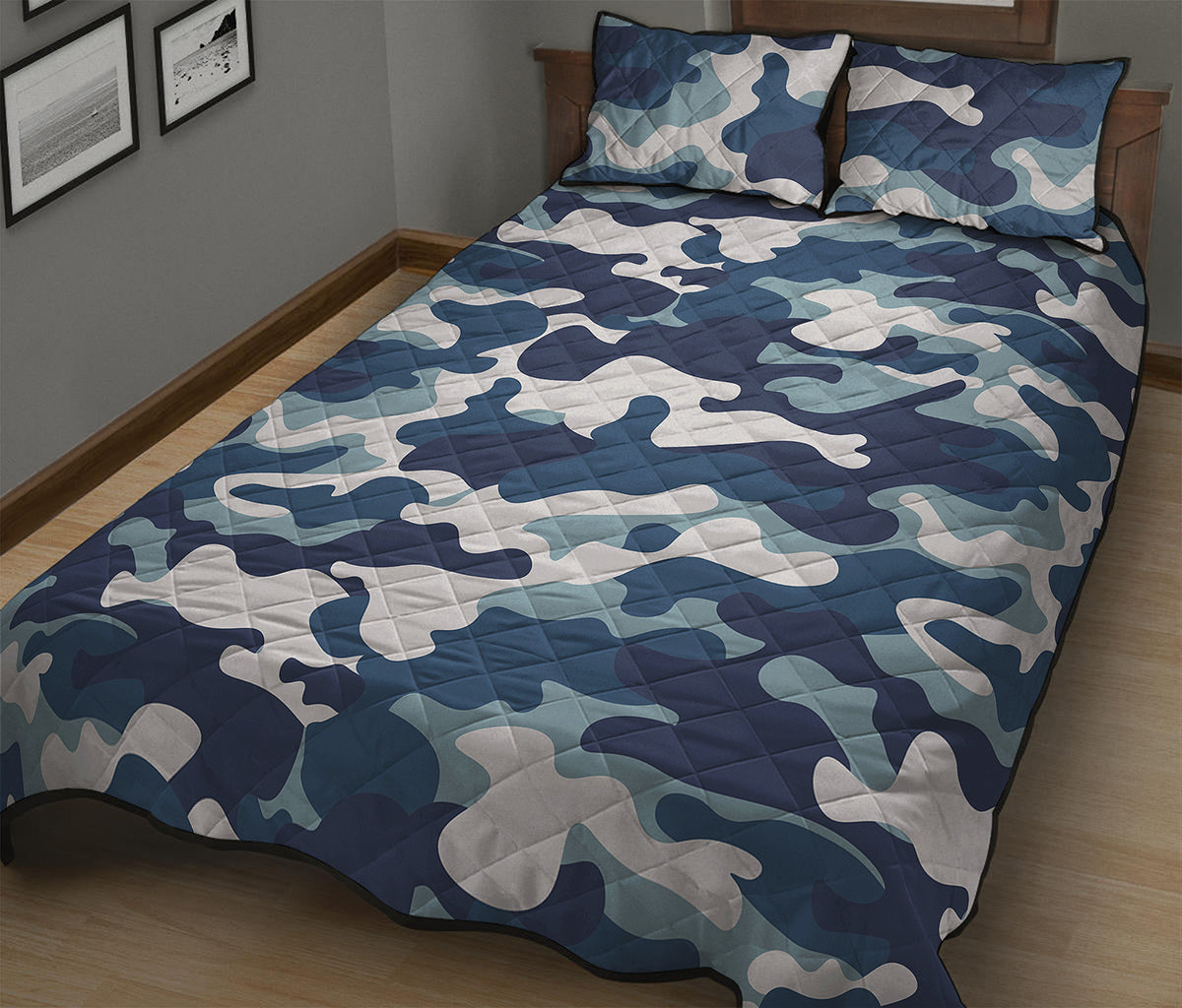 Blue And White Camouflage Print Quilt Bed Set
