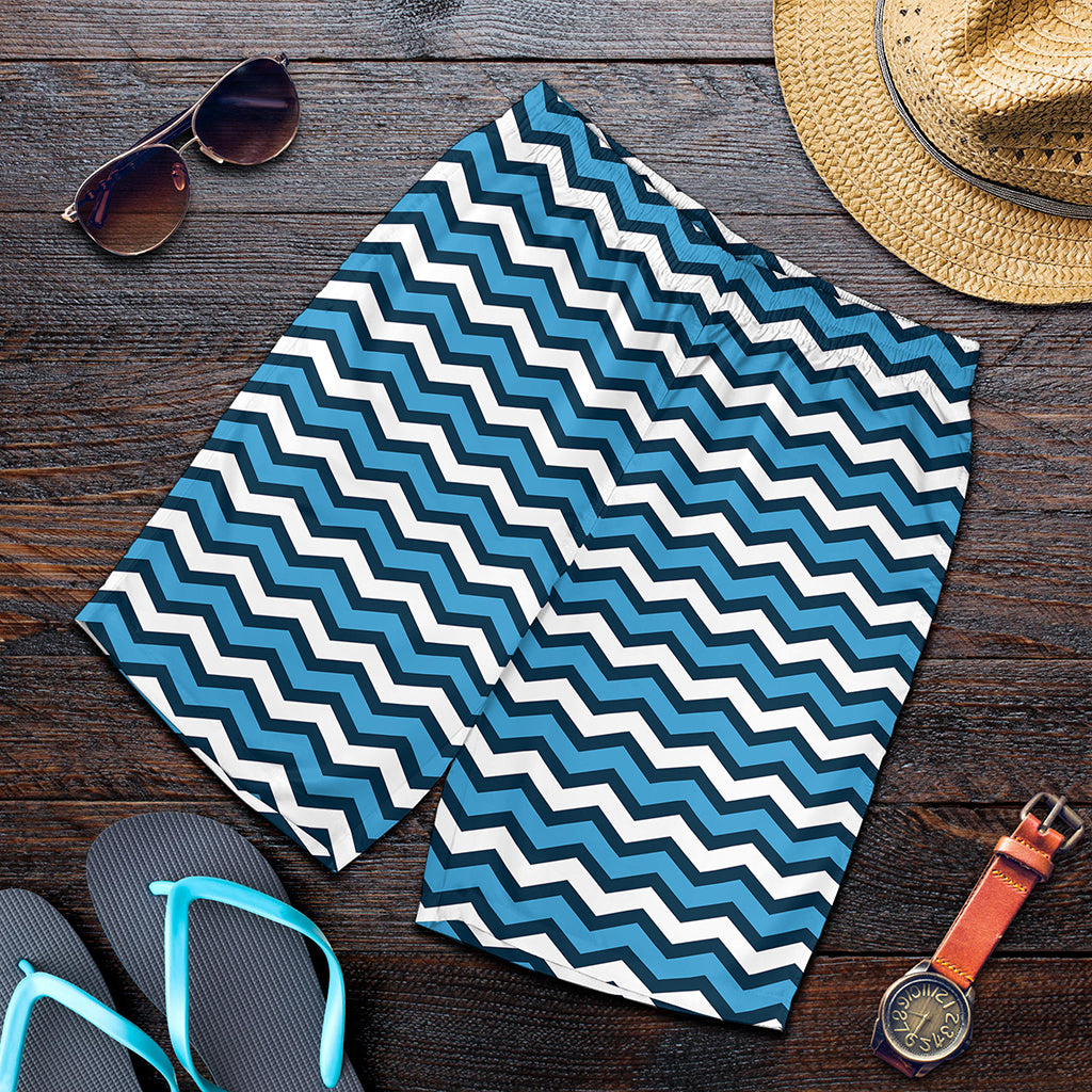 Blue And White Zigzag Pattern Print Men's Shorts