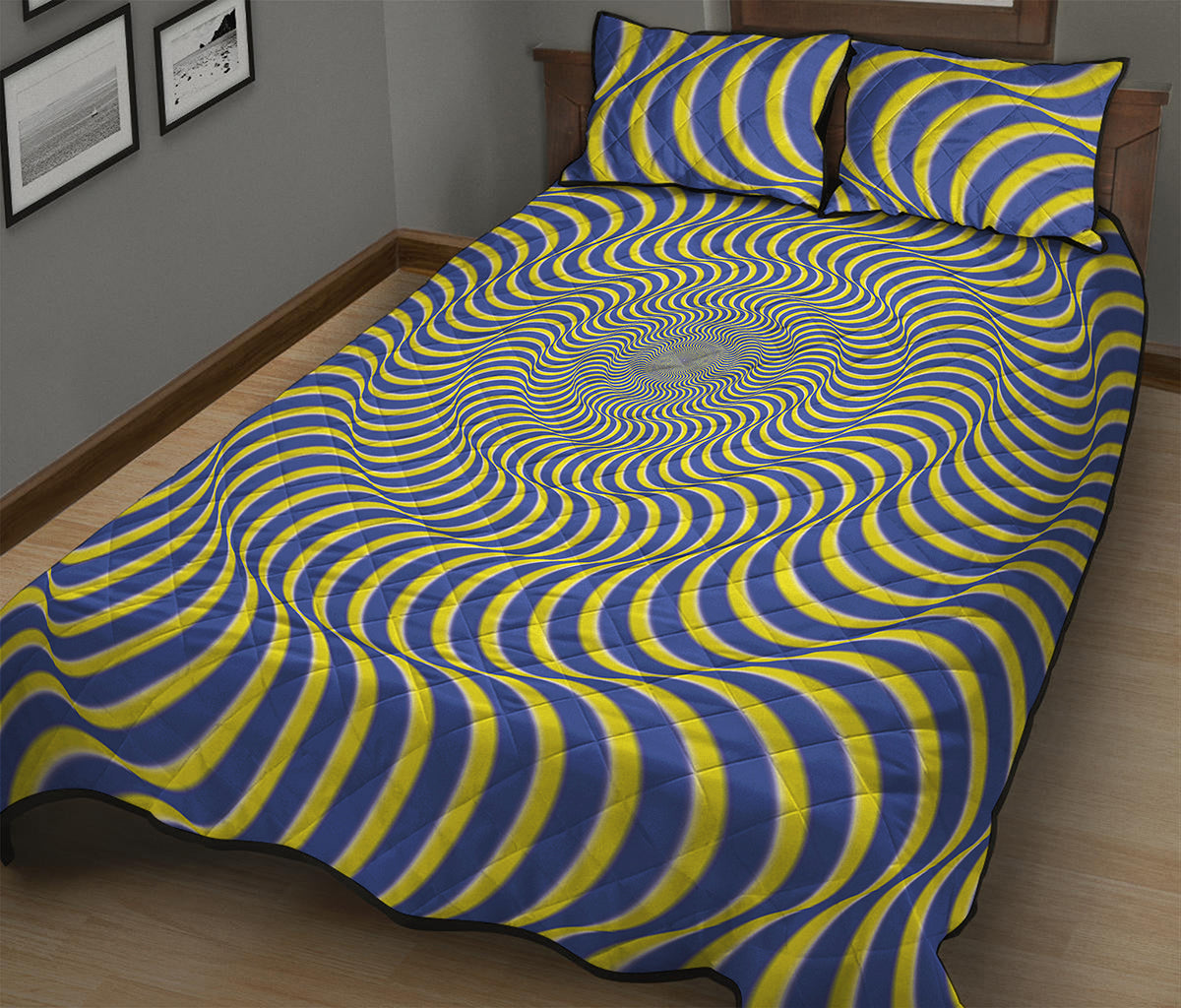 Blue And Yellow Illusory Motion Print Quilt Bed Set