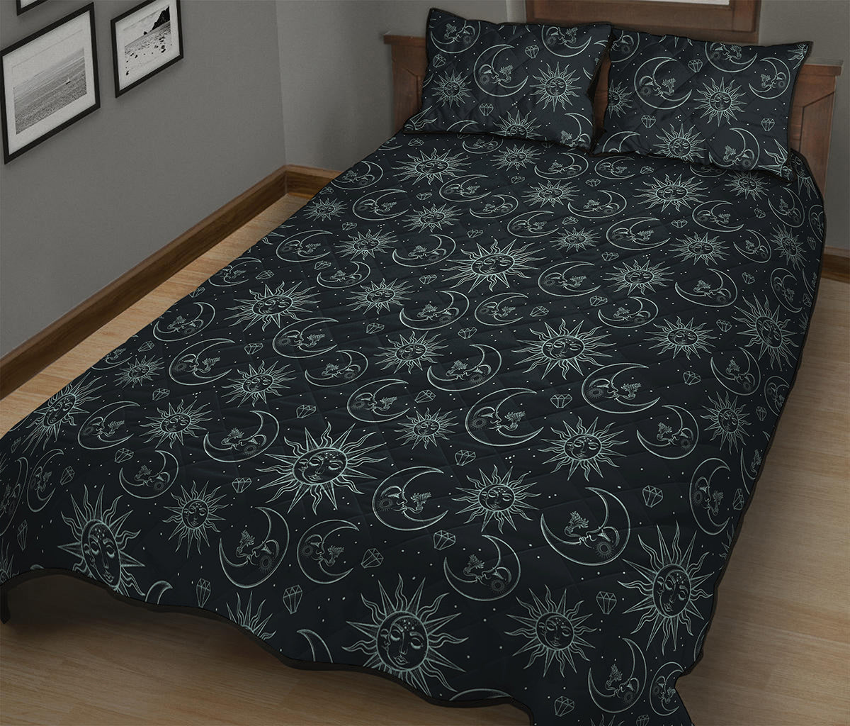 Blue Sun And Moon Pattern Print Quilt Bed Set