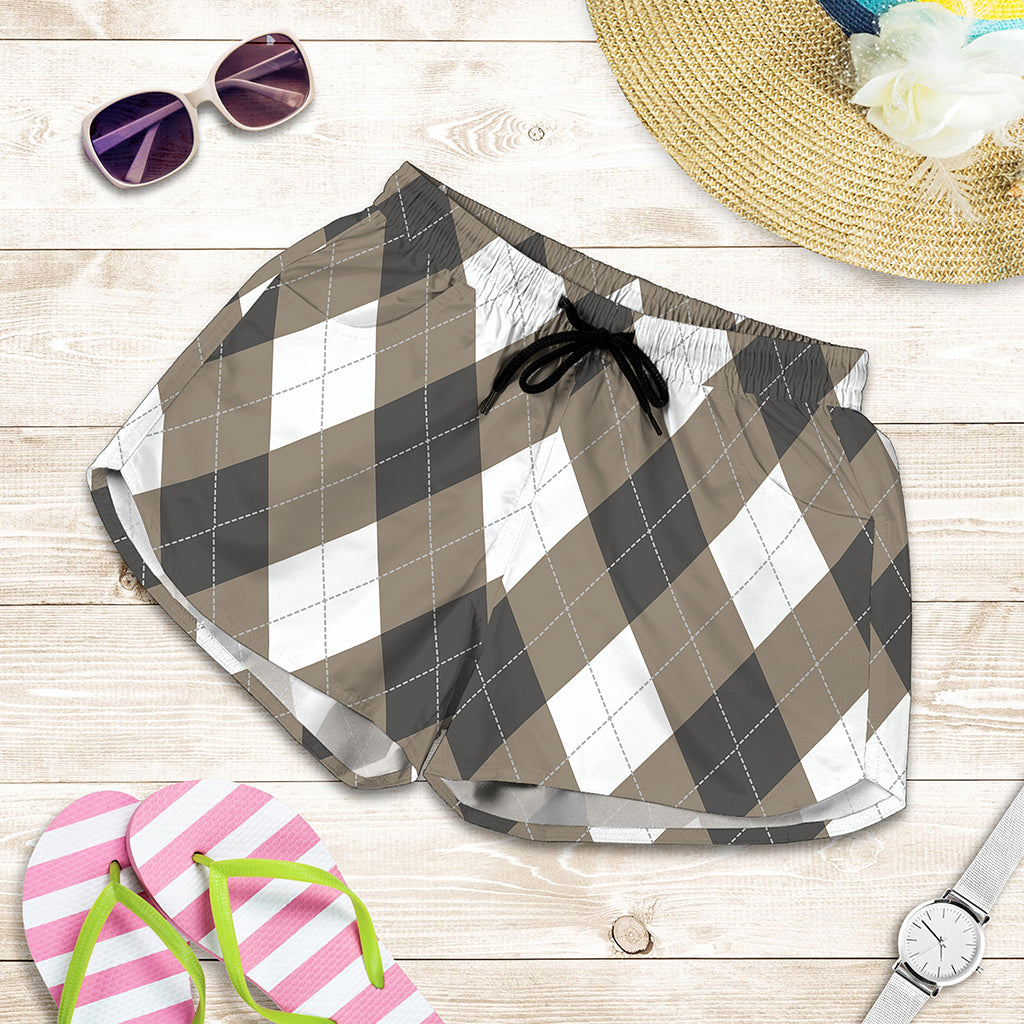 Brown And White Argyle Pattern Print Women's Shorts