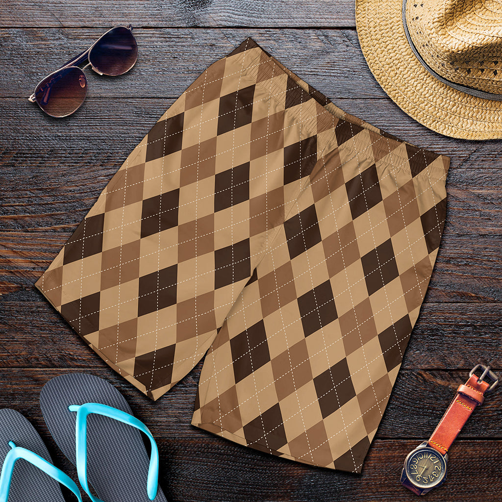 Brown Argyle Pattern Print Men's Shorts
