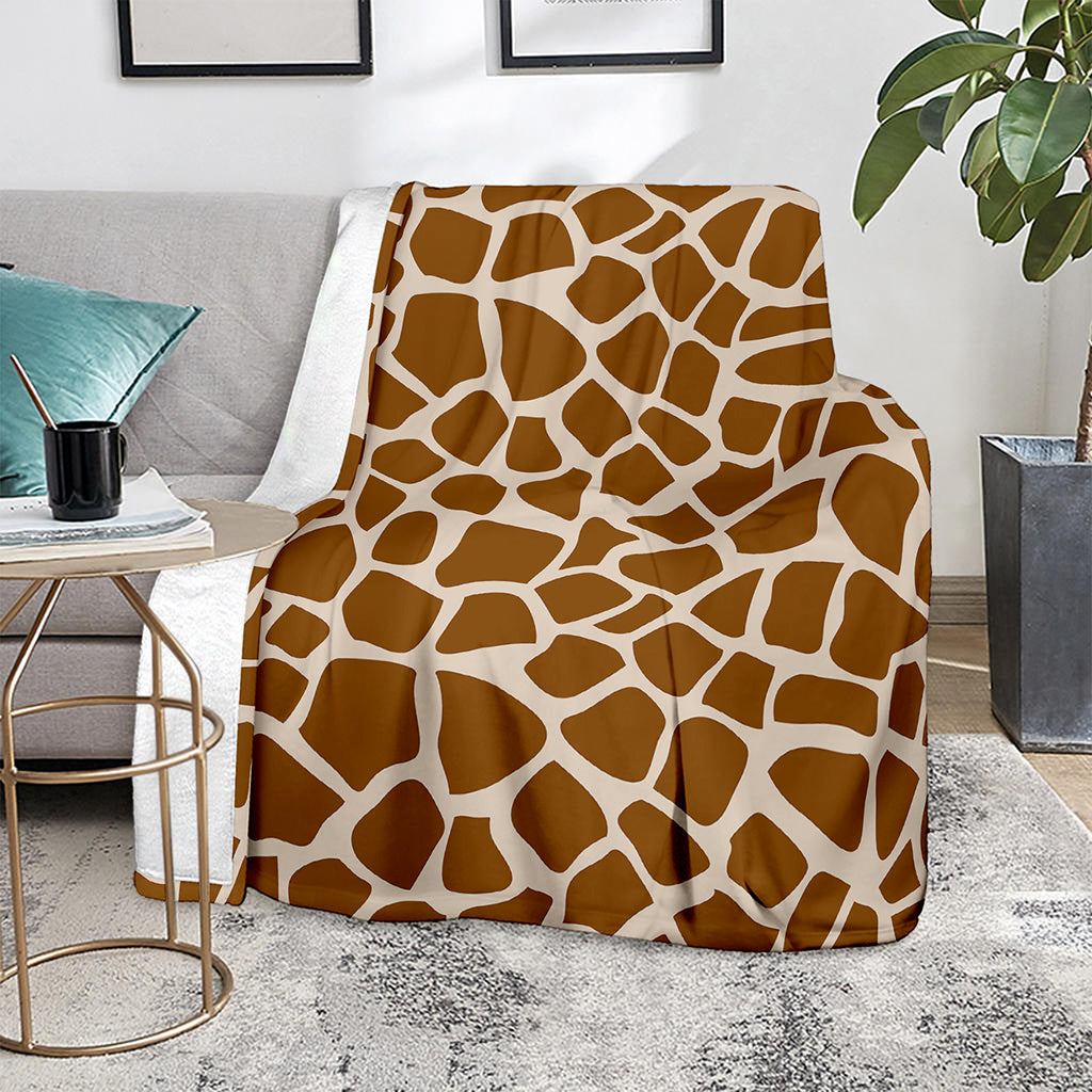 Brown Giraffe Pattern Print Blanket