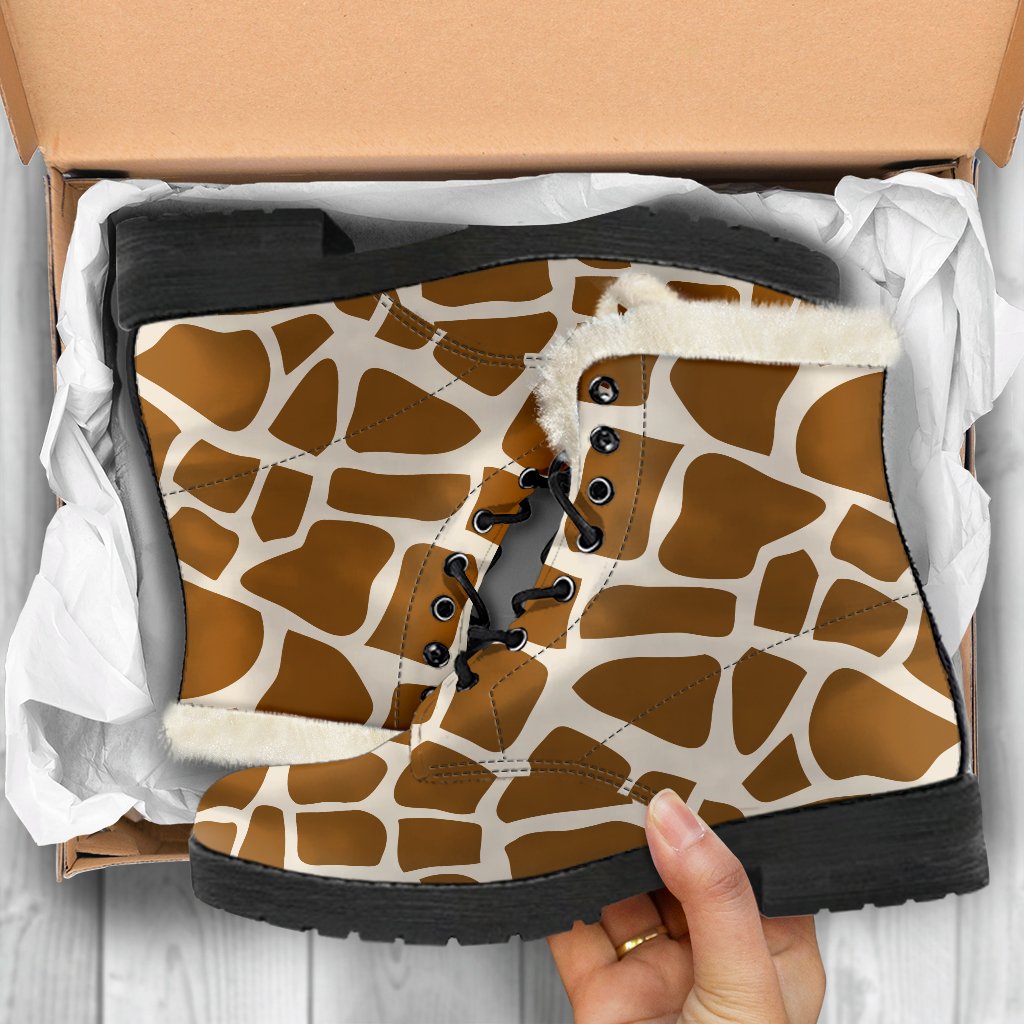 Brown Giraffe Pattern Print Comfy Boots GearFrost