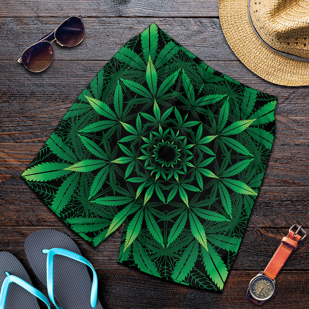 Cannabis Leaf Mandala Print Men's Shorts