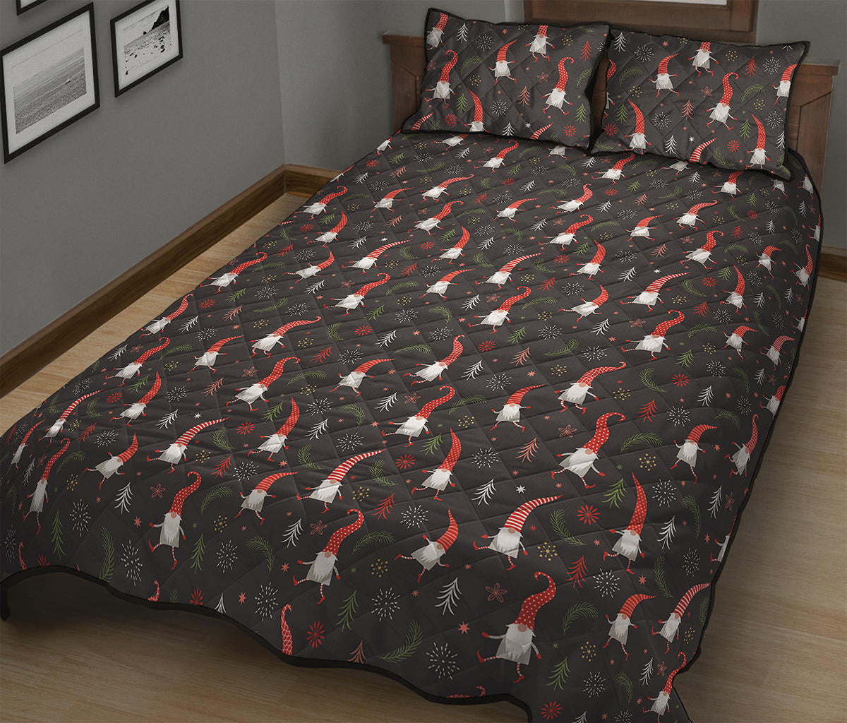 Christmas Gnomes Pattern Print Quilt Bed Set