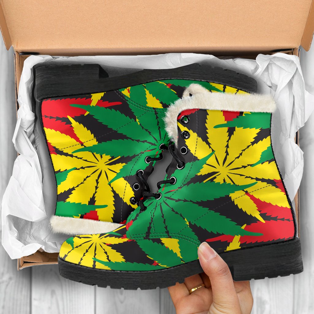 Classic Hemp Leaves Reggae Pattern Print Comfy Boots GearFrost