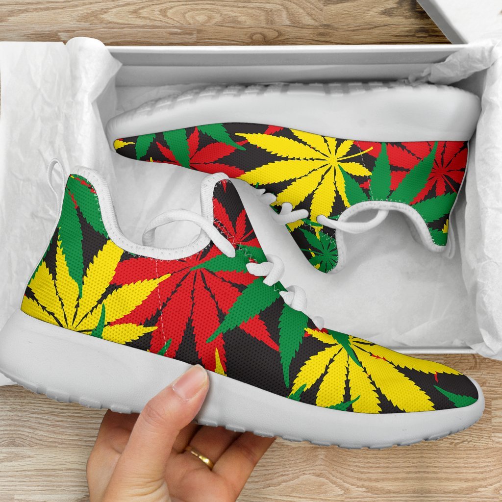 Classic Hemp Leaves Reggae Pattern Print Mesh Knit Shoes GearFrost