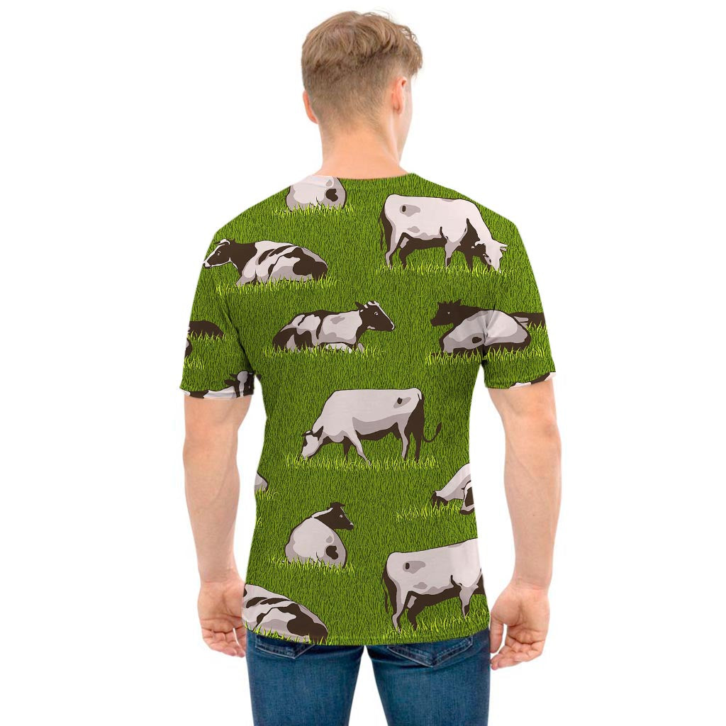 Cow On Green Grass Pattern Print Men's T-Shirt