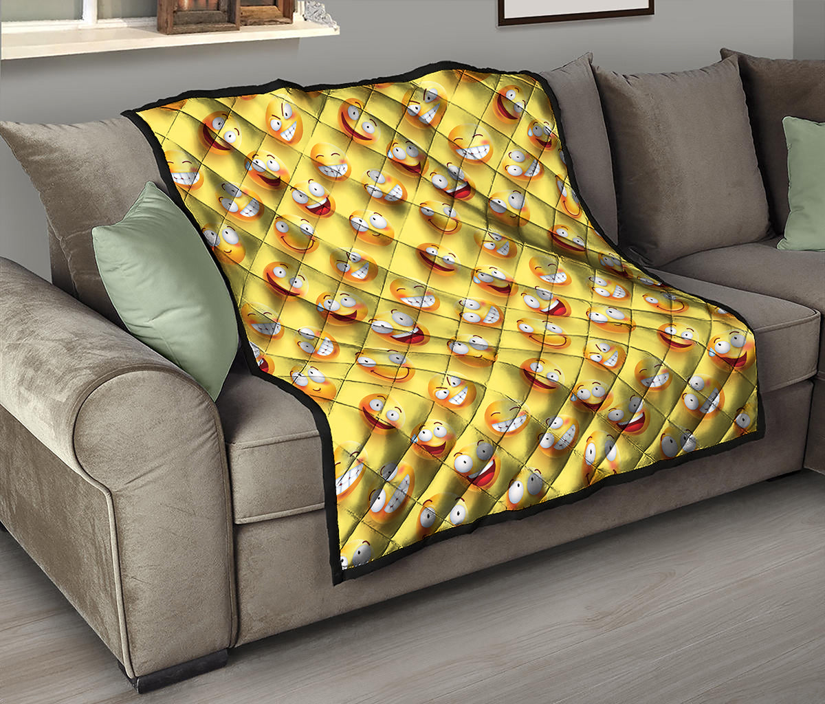 Crazy Emoji Pattern Print Quilt