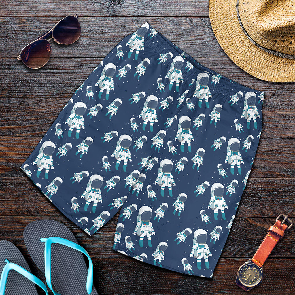 Cute Astronaut Pattern Print Men's Shorts