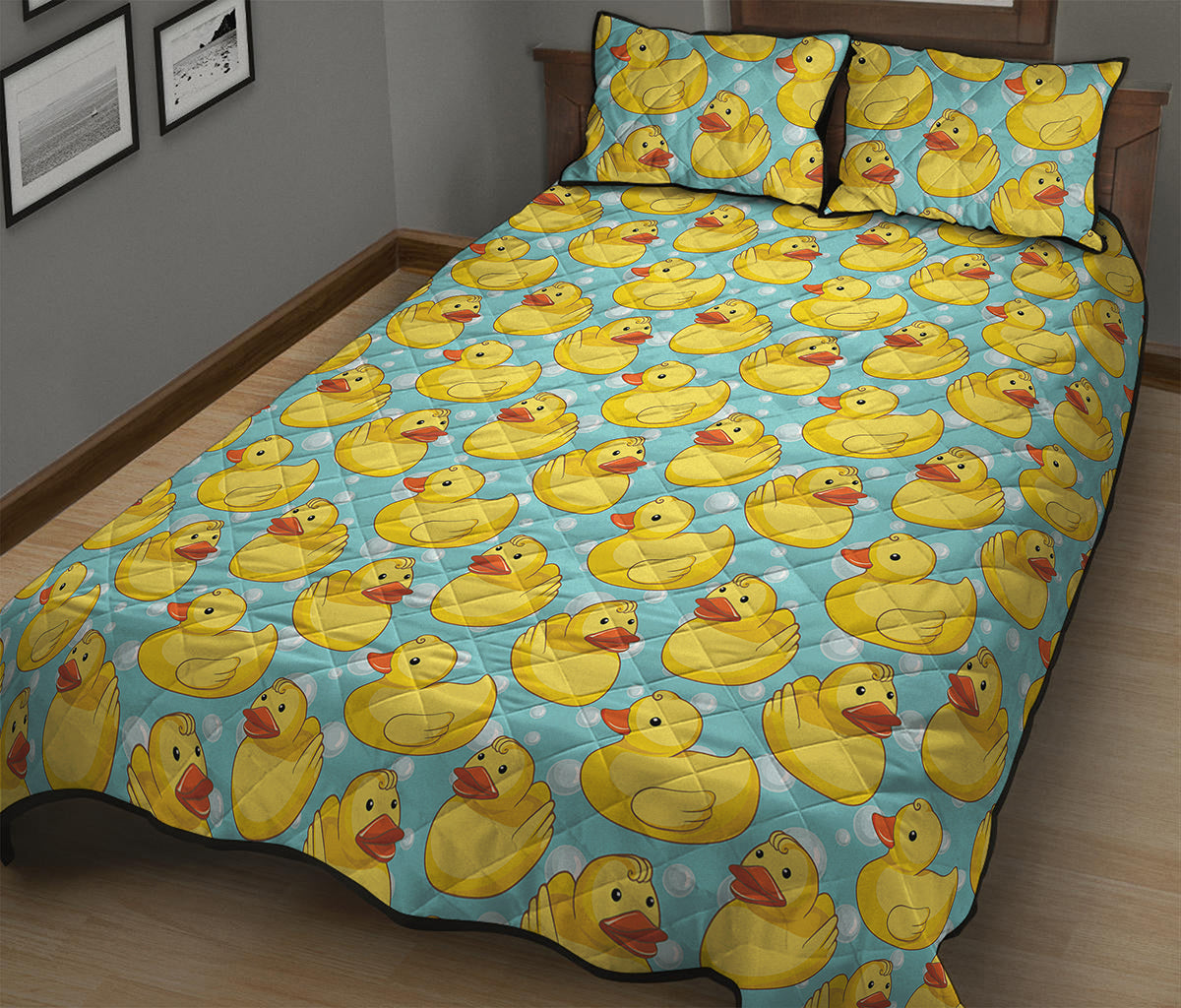 Cute Cartoon Duck Pattern Print Quilt Bed Set