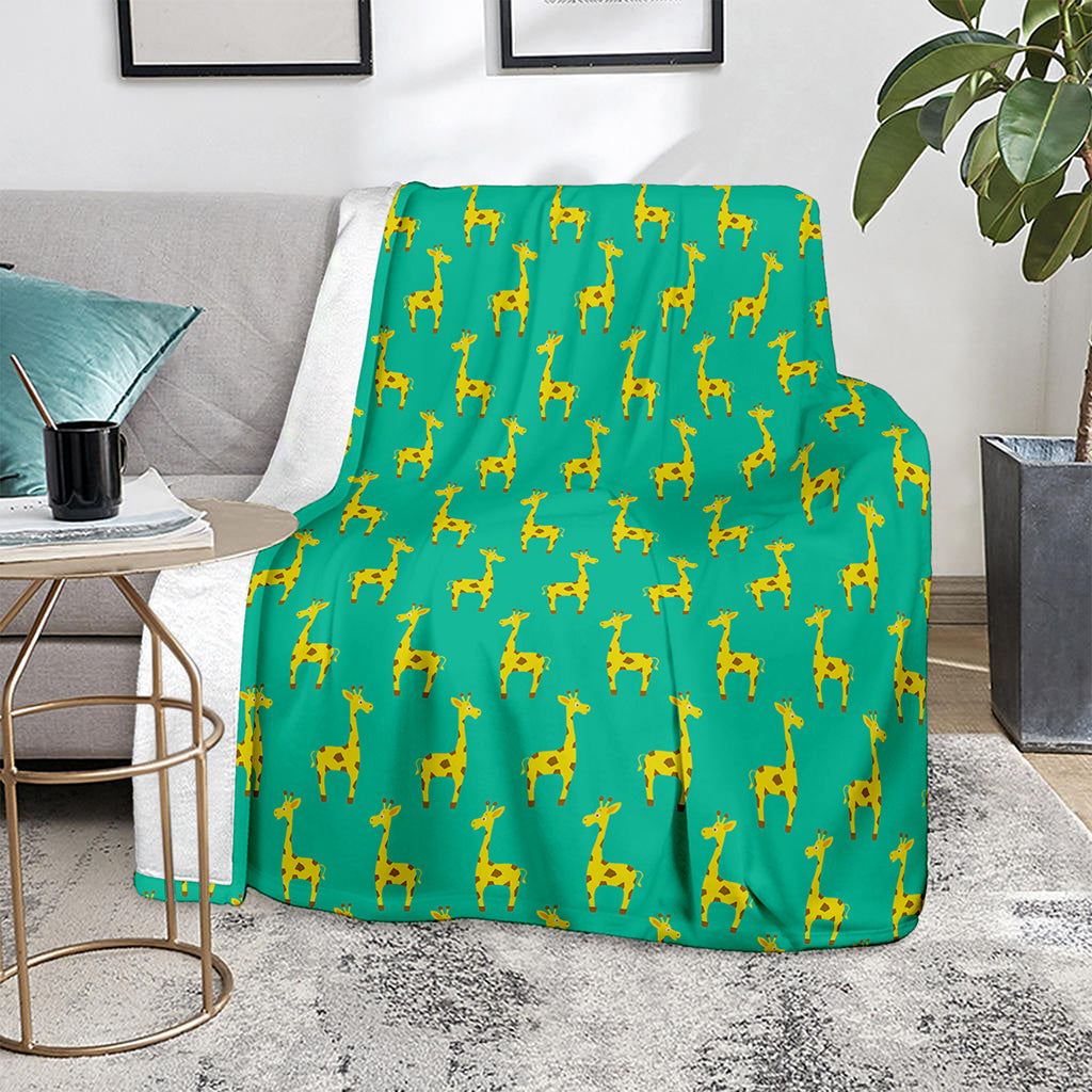Cute Cartoon Giraffe Pattern Print Blanket
