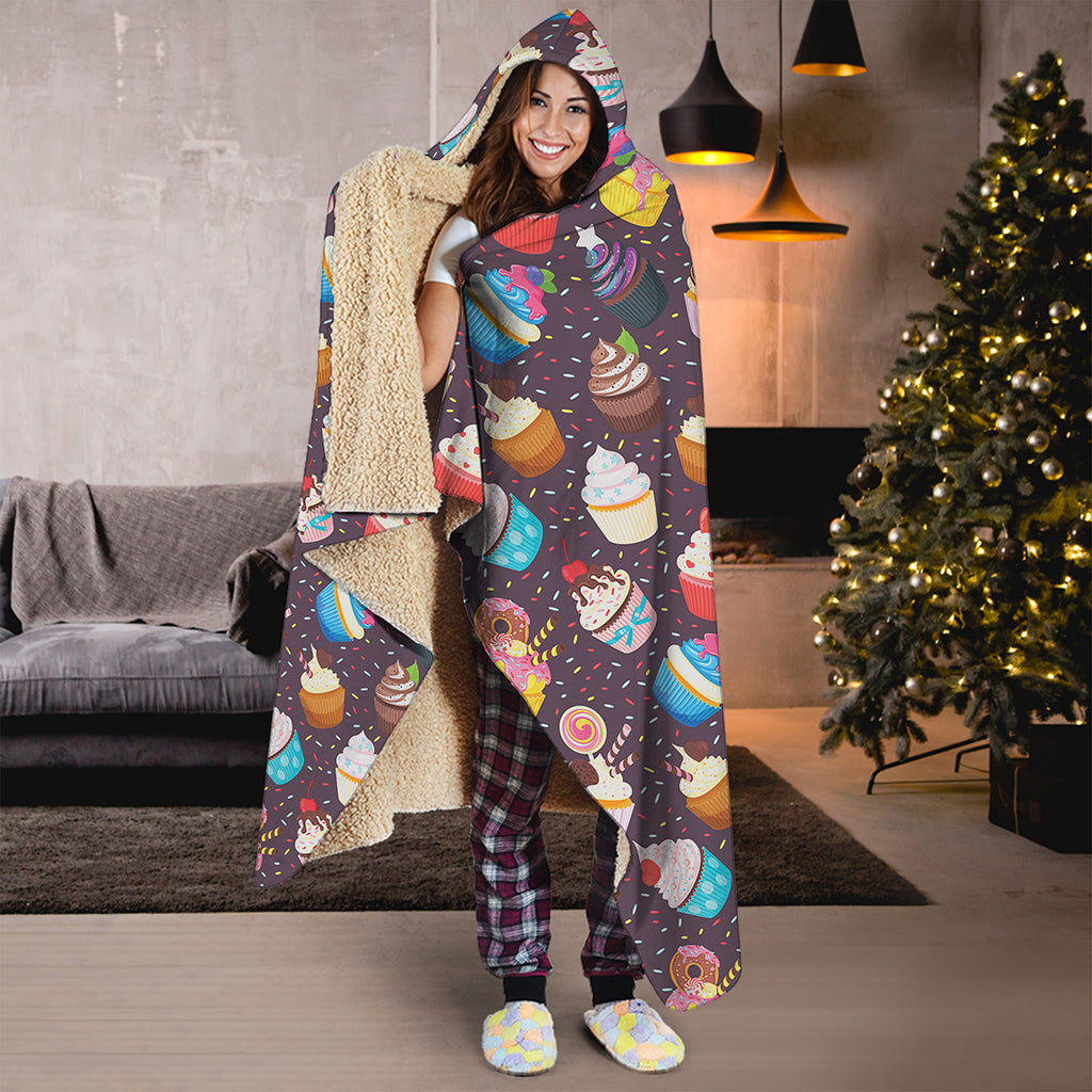 Cute Cupcake Pattern Print Hooded Blanket