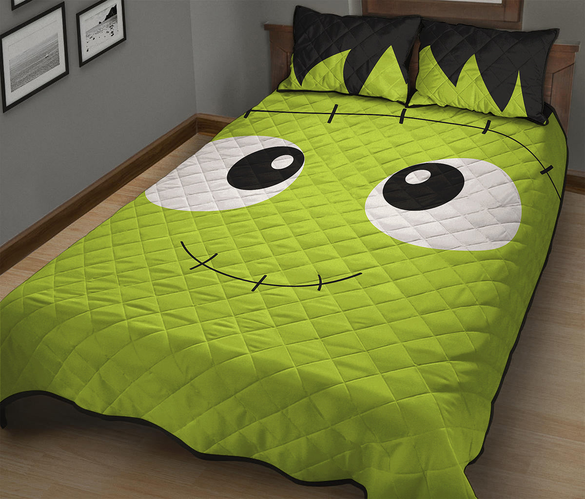 Cute Frankenstein Face Print Quilt Bed Set