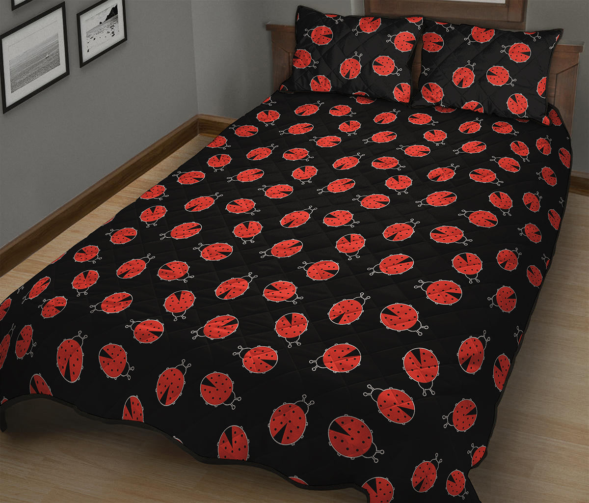 Cute Ladybird Pattern Print Quilt Bed Set