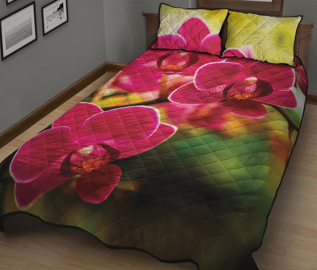 Cute Orchid Print Quilt Bed Set