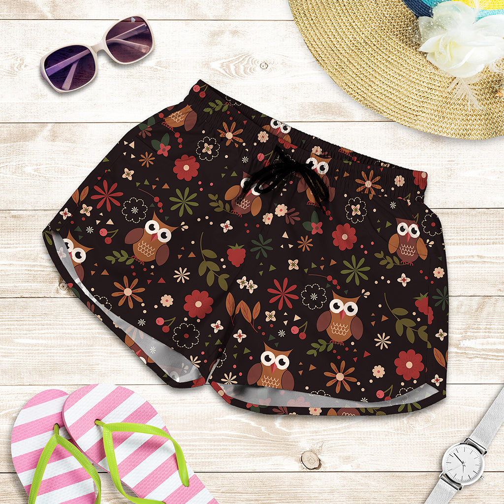 Cute Owl Print Women's Shorts