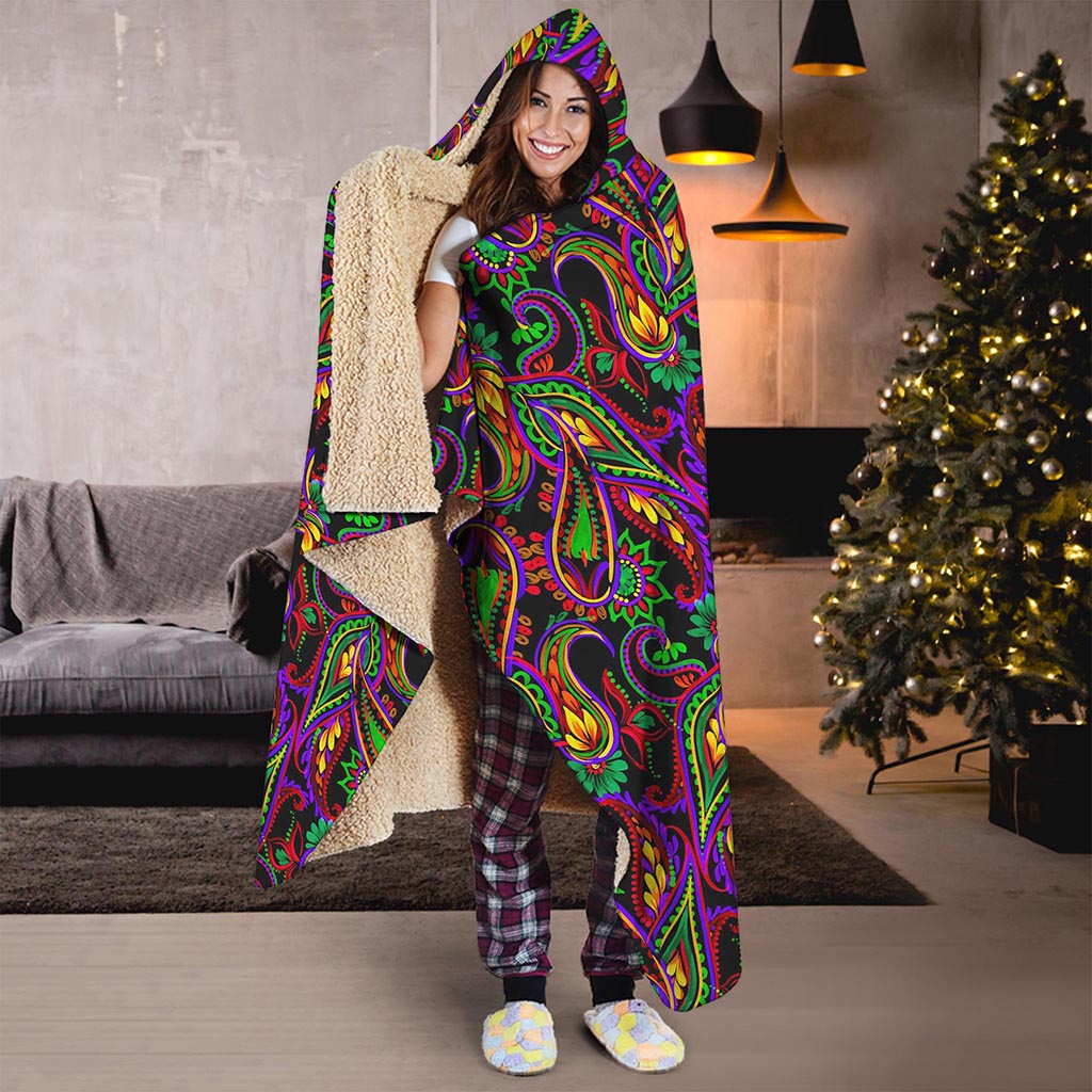 Dark Bohemian Paisley Pattern Print Hooded Blanket