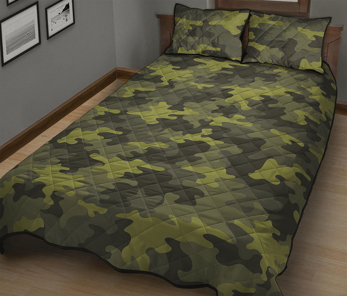 Dark Green Camouflage Print Quilt Bed Set