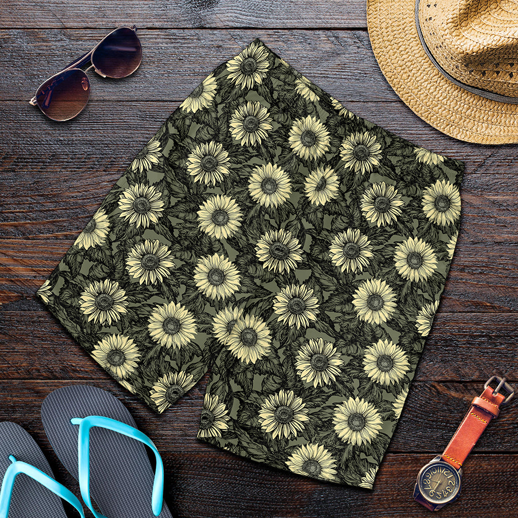 Dark Sunflower Pattern Print Men's Shorts